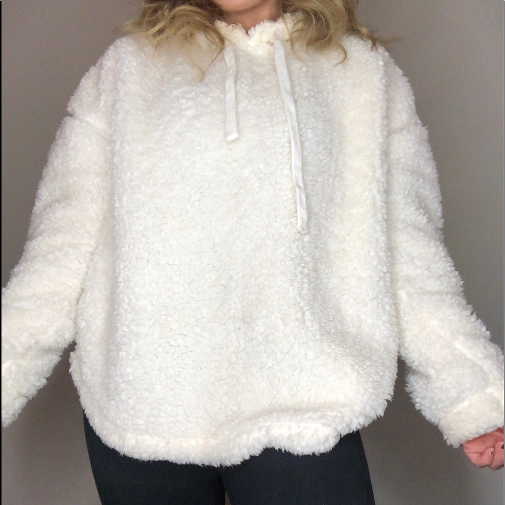 Sherpa sweatshirt